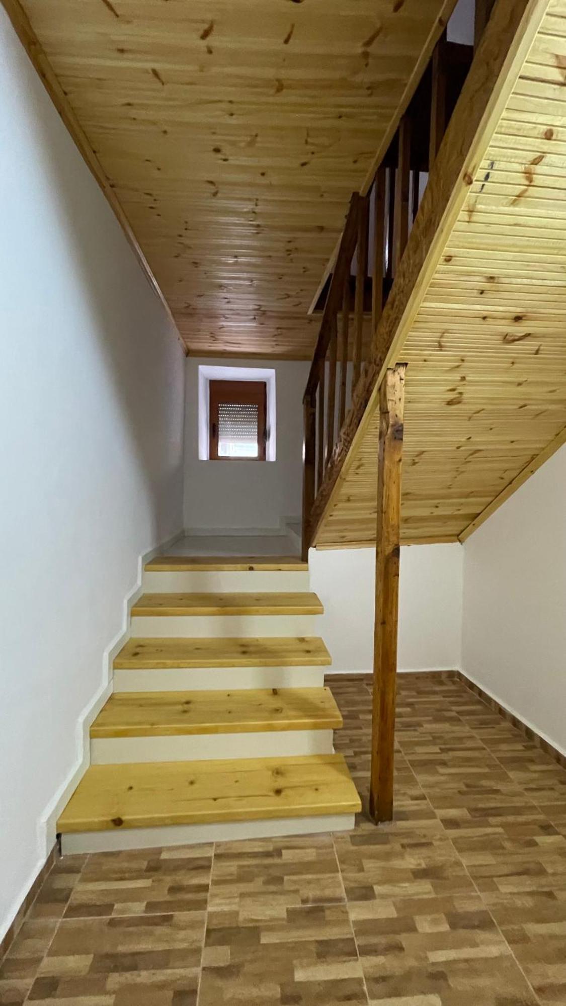 Hostel Ardjon House Berat Exterior foto