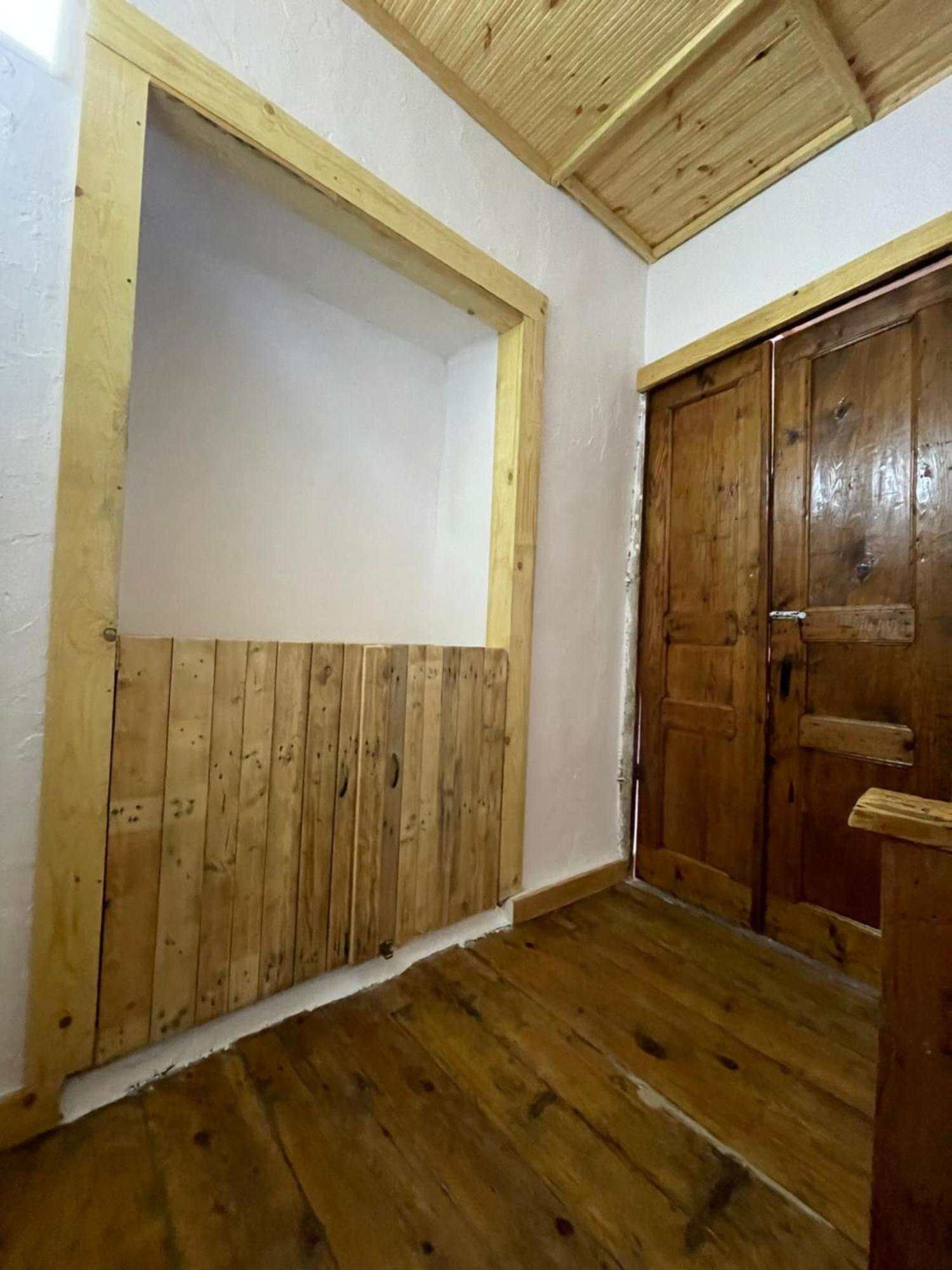 Hostel Ardjon House Berat Exterior foto